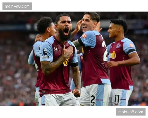 争四大战：阿斯顿维拉主场与曼联1-1握手言和，前四之争仍存悬念。